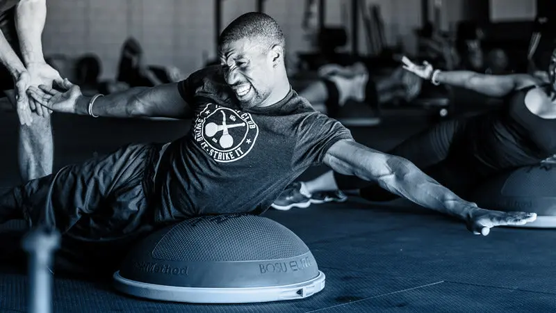 Motocross Balance & Strength Trainer - BOSU® Elite - Image 2