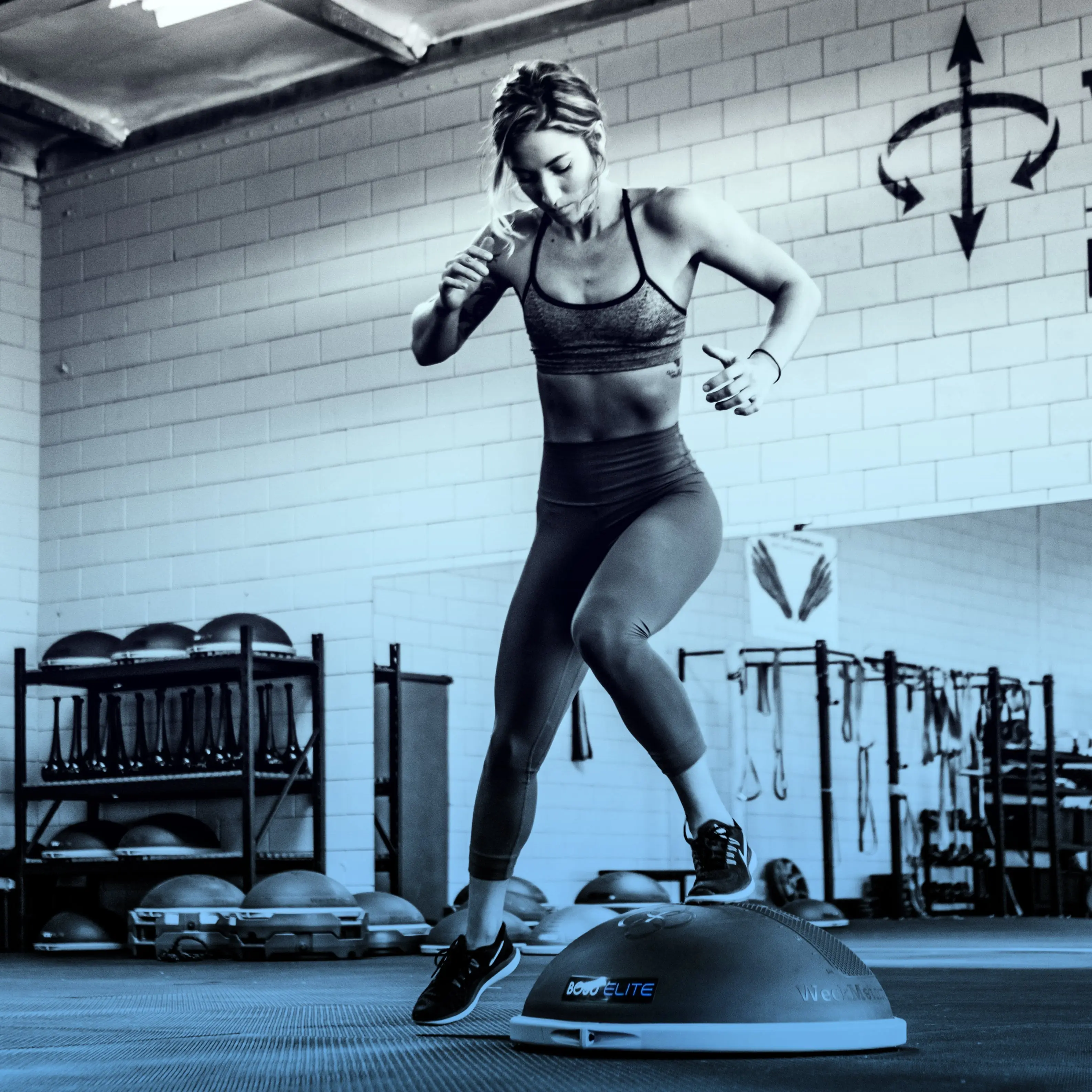 Motocross Balance & Strength Trainer - BOSU® Elite - Image 5