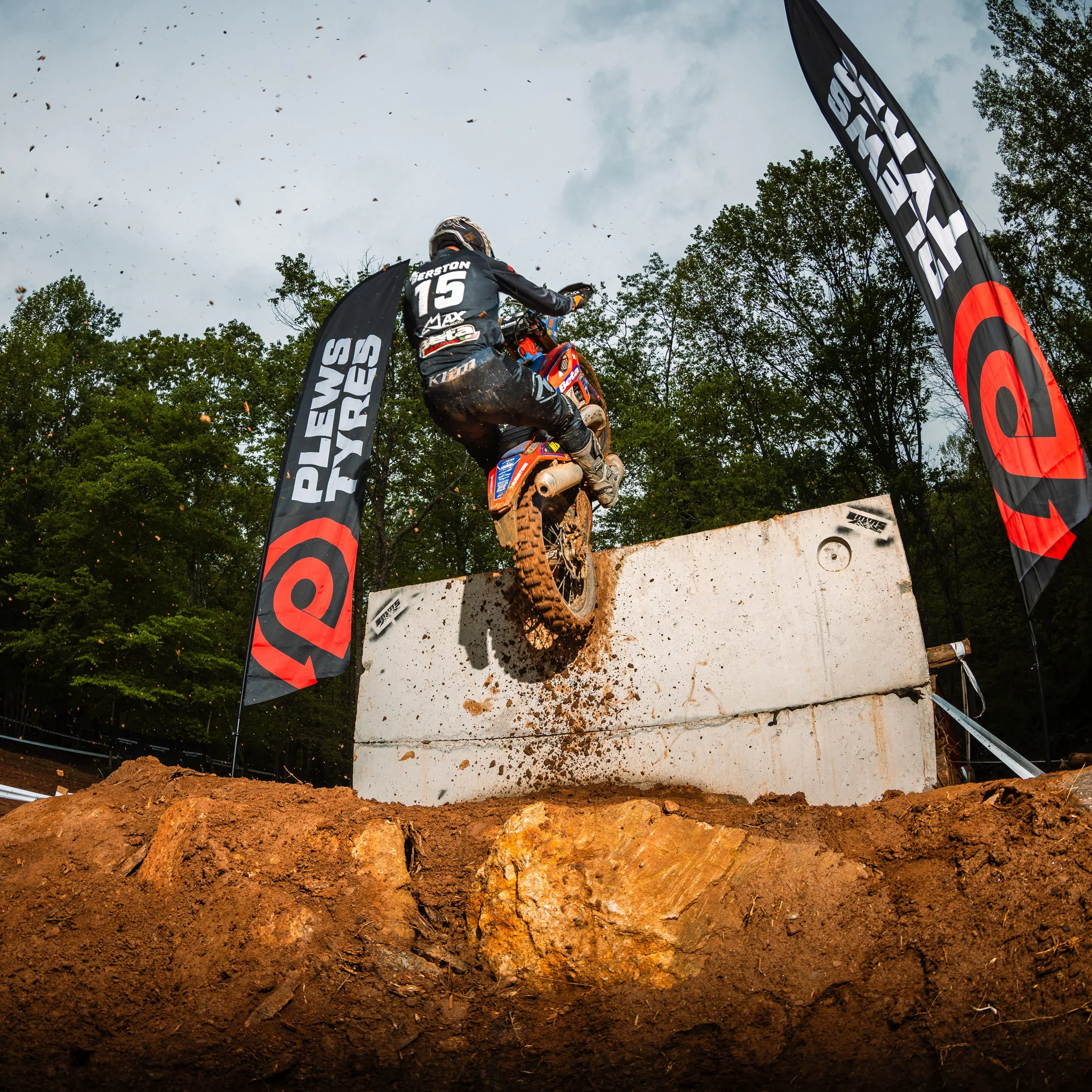 Plews Tyres - EN1 GRAND PRIX - EXTREME - THE TOUGH ONE - Gummy Enduro Rear Tire - Image 3